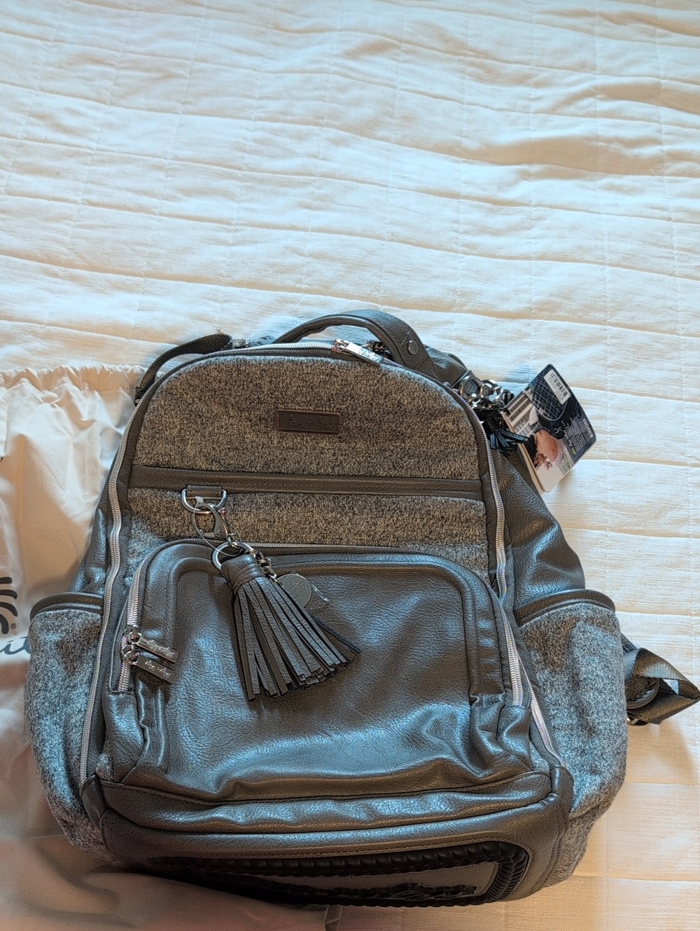 NWT Itzy Ritzy Boss Bag Plus Heather Gray - Diaper Bag